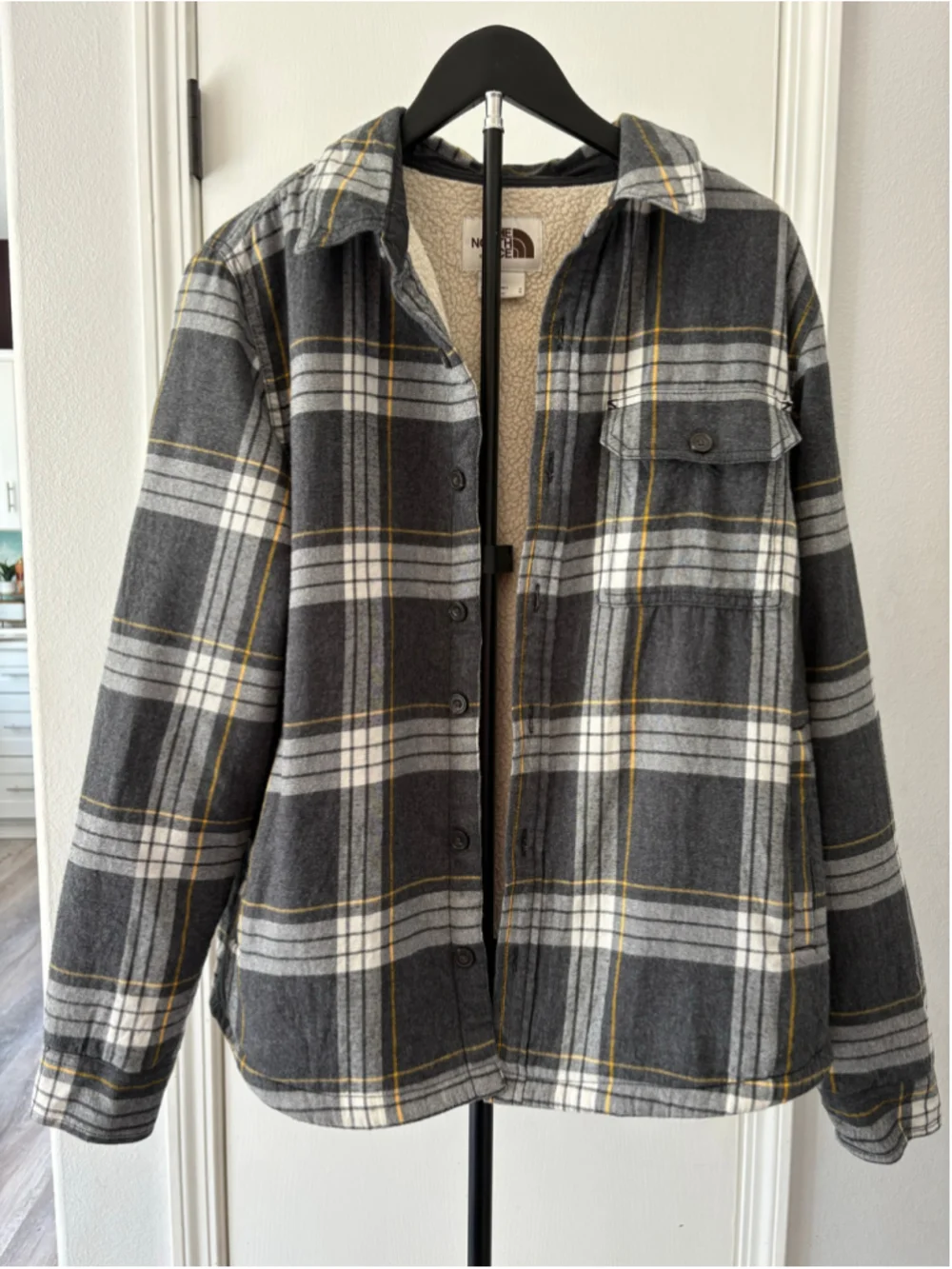 The North Face Campshire Flannel Shirt Jacket Sherpa Lined Plaid Gray Men's M